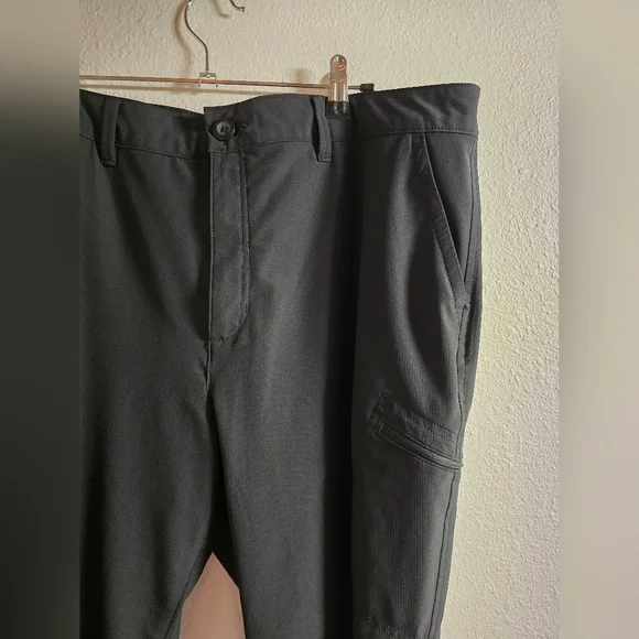 Eddie Bauer Active Capris Black - Picture 3 of 7